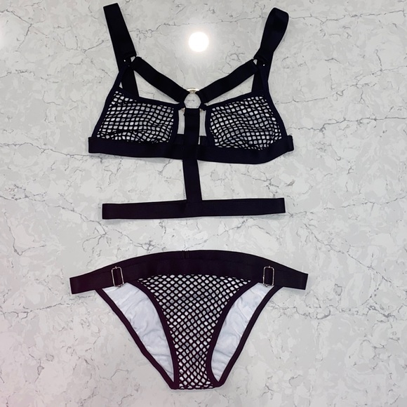 COPY - Netted elastic strap o ring bikini never worn - Picture 1 of 4